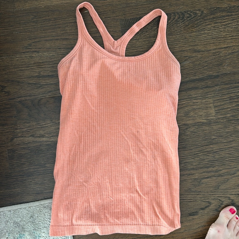 Lulu lemon tank